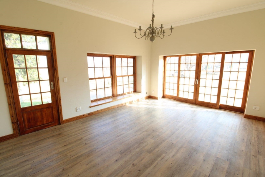 7 Bedroom Property for Sale in Potchefstroom Rural North West